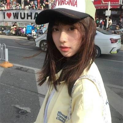 红皇后 海报